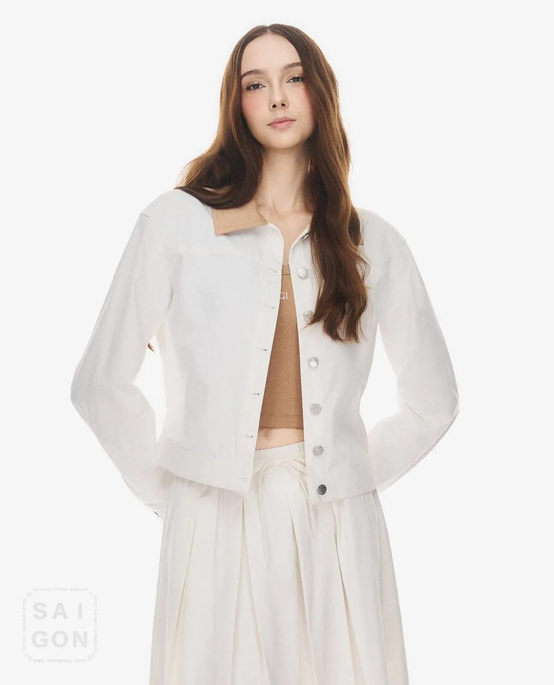 GIGI - Collared Long-Sleeve Cropped Denim Jacket